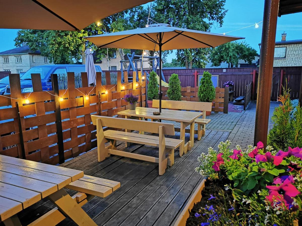 Veldzes Nams Hotel Ventspils Ngoại thất bức ảnh