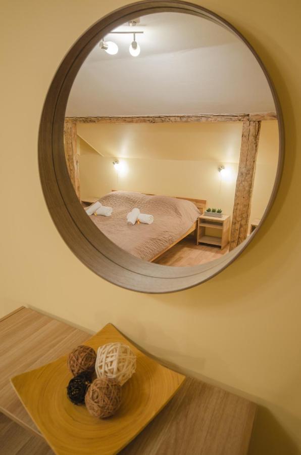 Veldzes Nams Hotel Ventspils Ngoại thất bức ảnh
